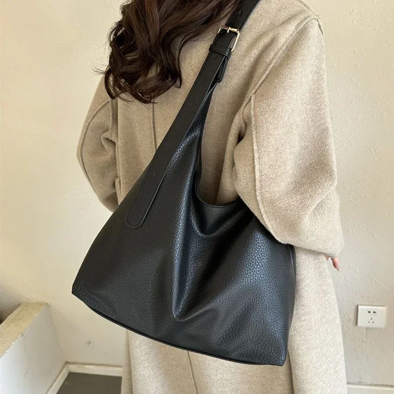 Women Bags Trend 2025 - Moda Deri Tote Çanta Kadınlar için