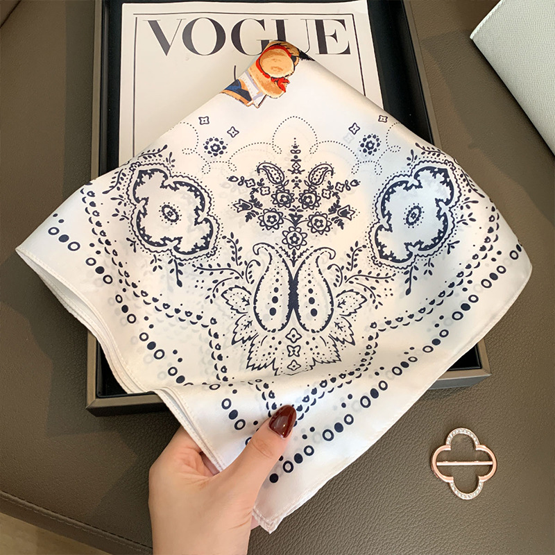 Kadınlar için % 100% Dut ipek  - Women Bags Office incelemesi ve fiyatı